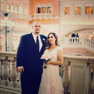 Meet your Posher, Cynthia